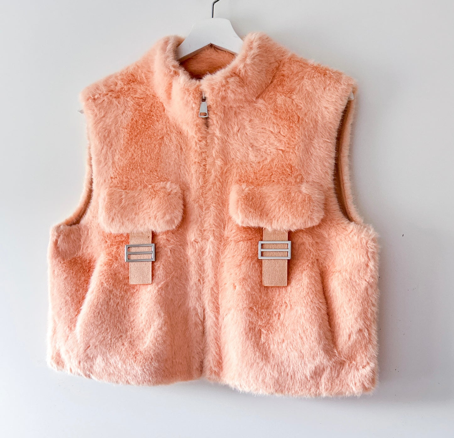 Bodywarmer - Fluffy May pasteloranje