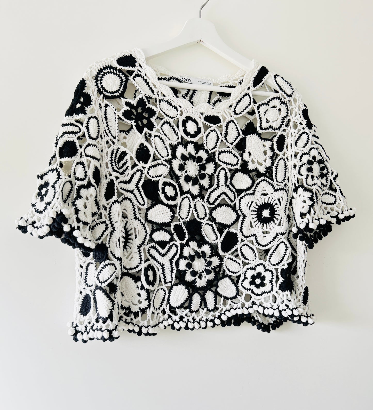 Short crochet top Zara