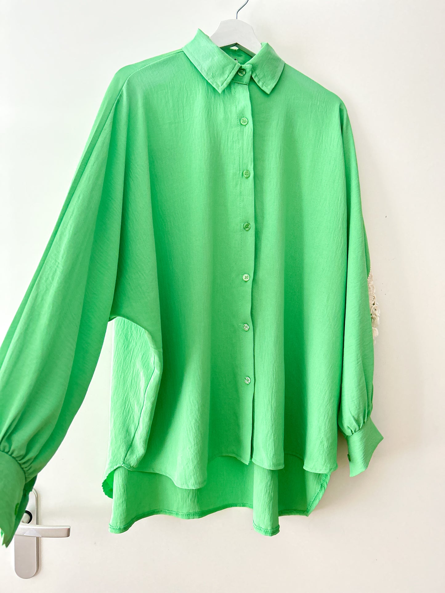 Neon-groene oversized blouse met borduur