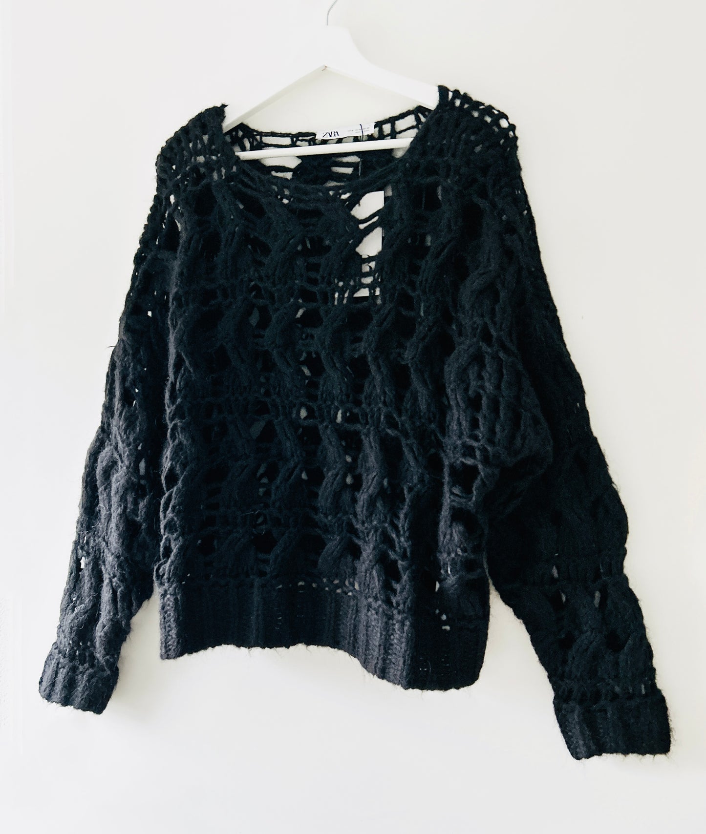 Black chunky knitted wool sweater Zara