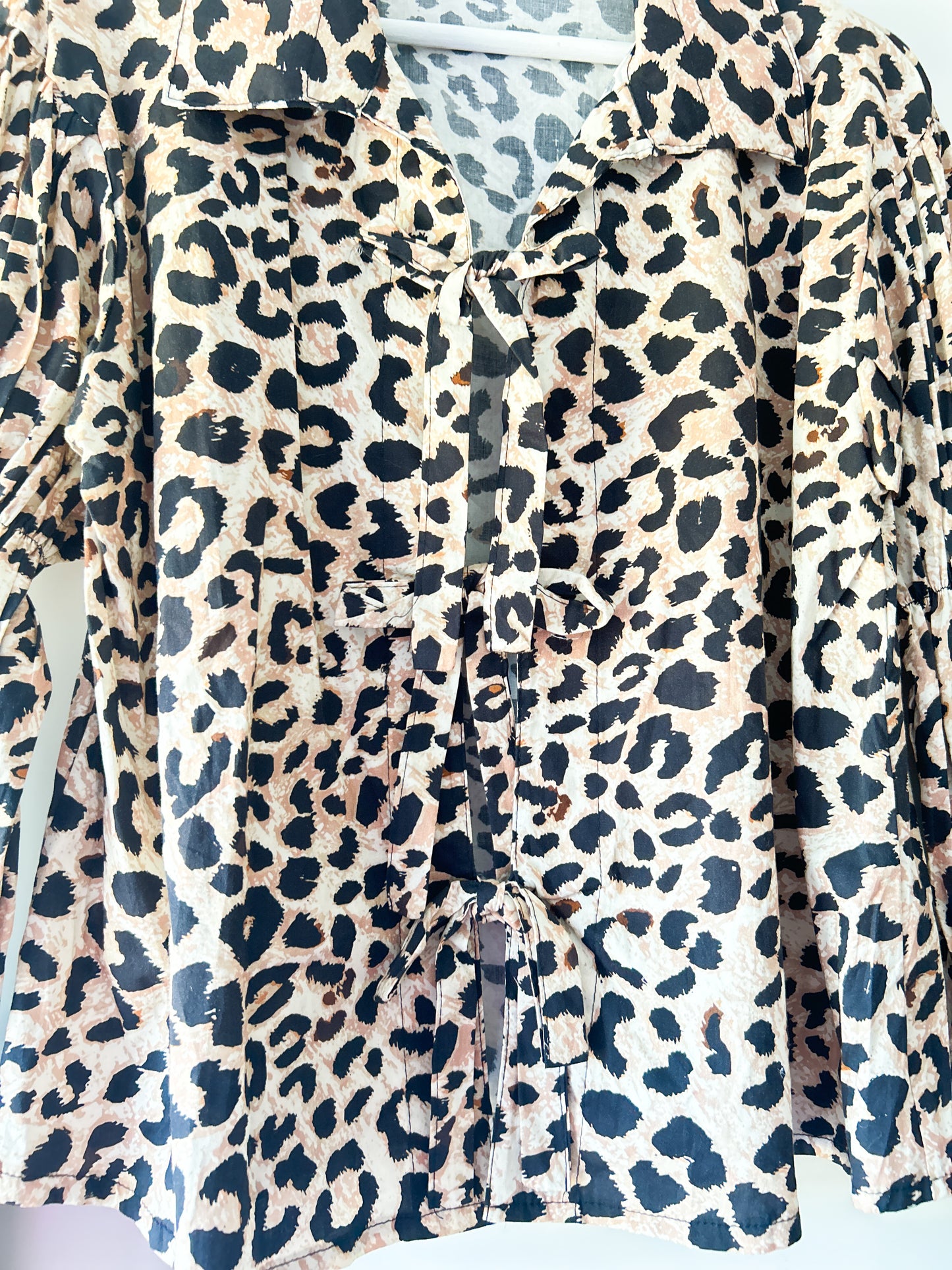 Blouse - cheetah me Ambika