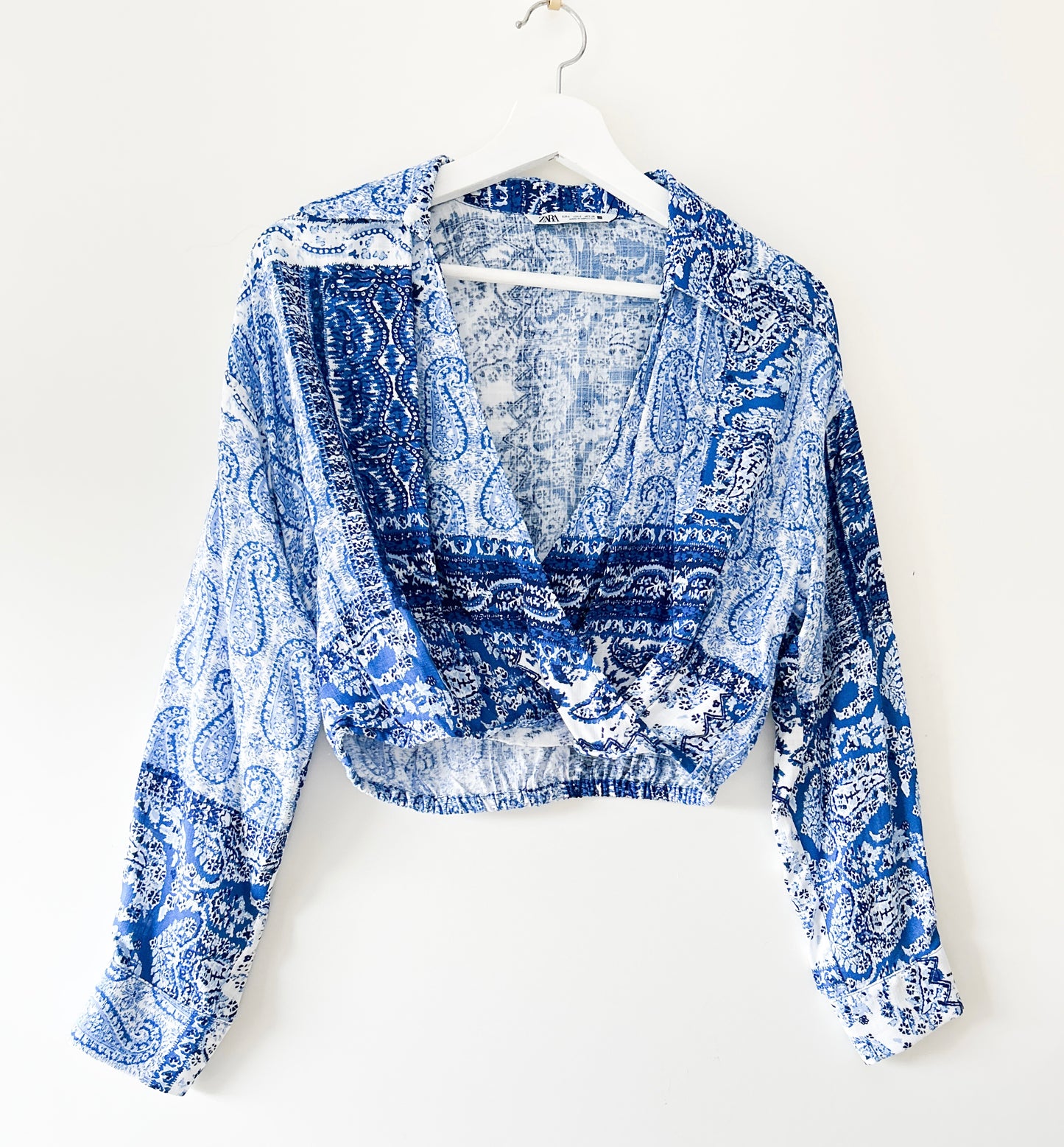 Crop top blouse with print Zara