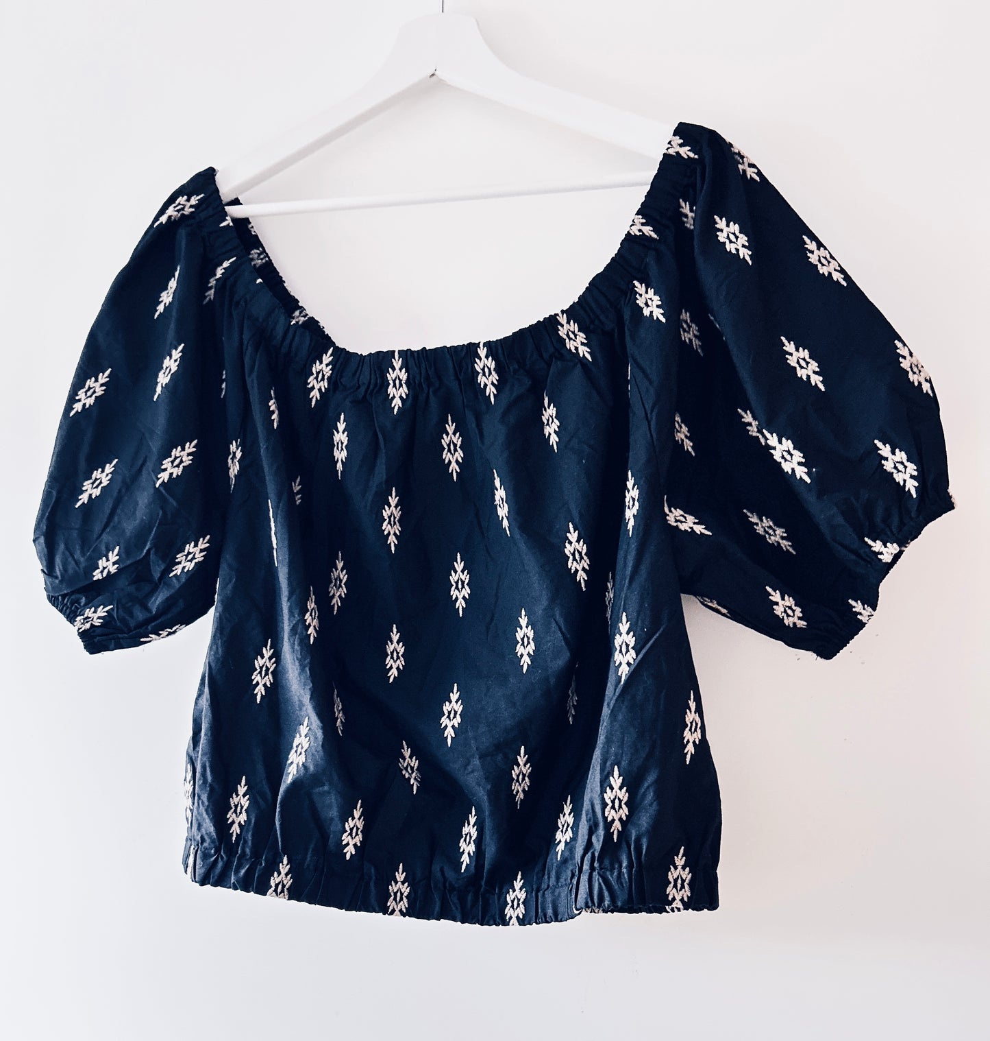 Black embroidered top Shoeby