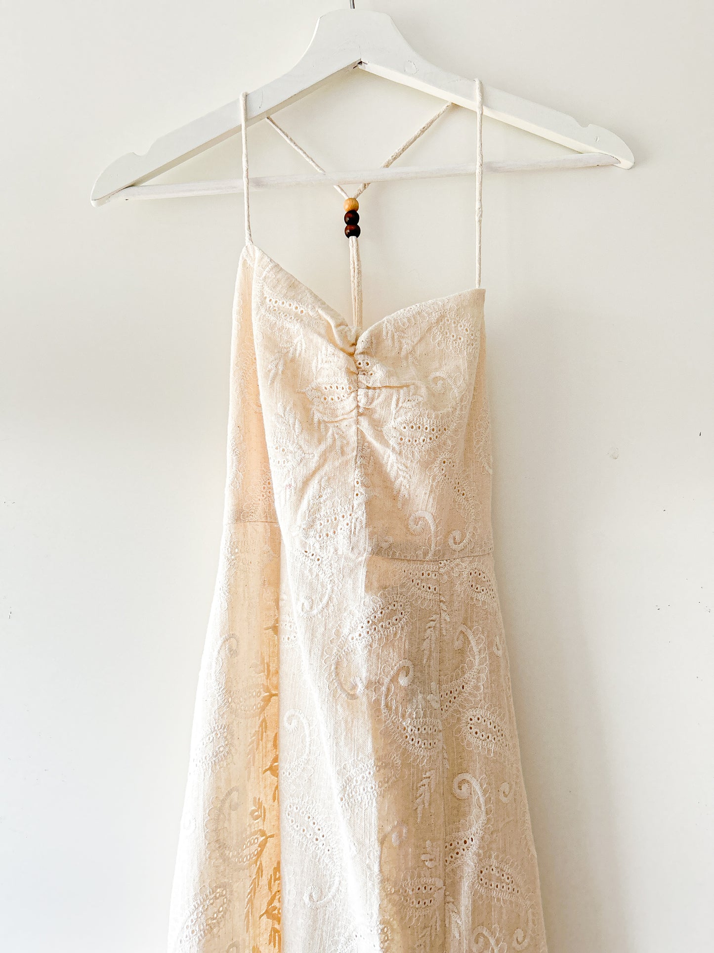 Ecru embroidered long dress Zara