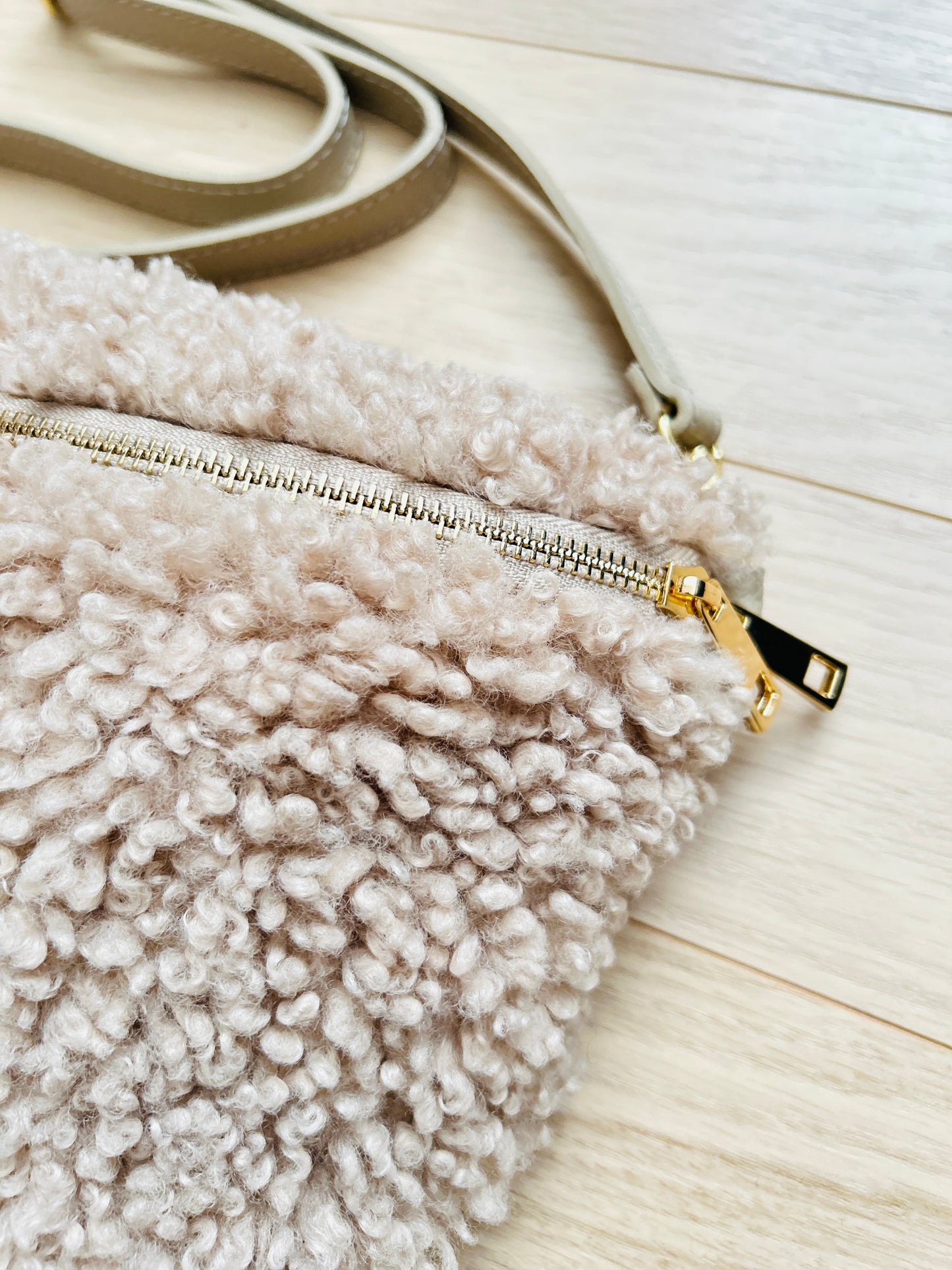 Teddy schoudertas - Mason Taupe/beige