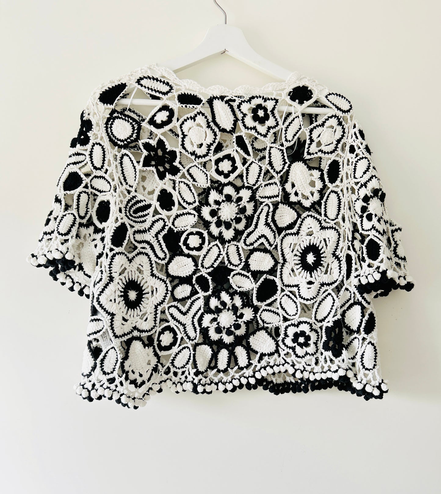 Short crochet top Zara