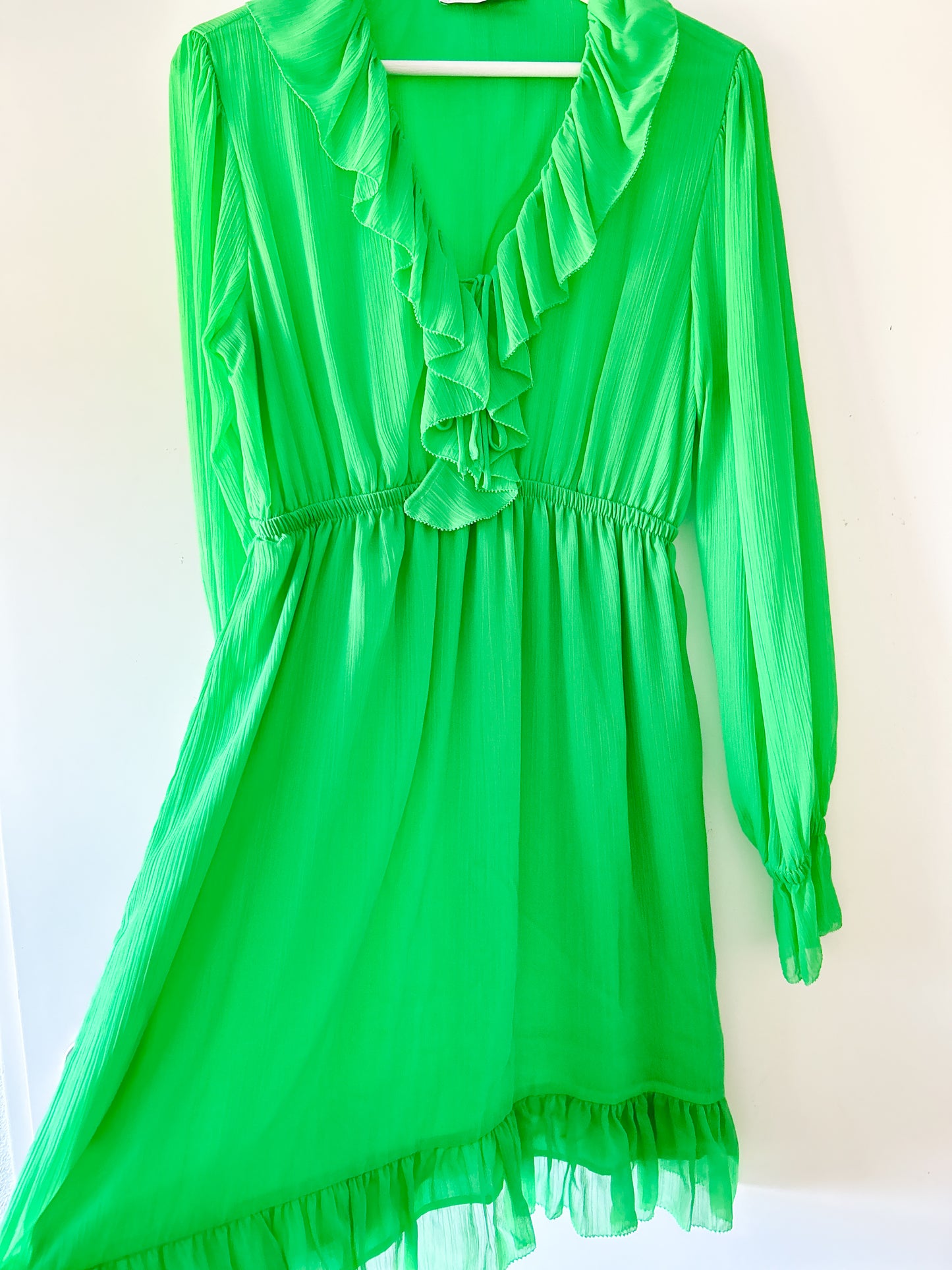 Robe vert fluo Mango
