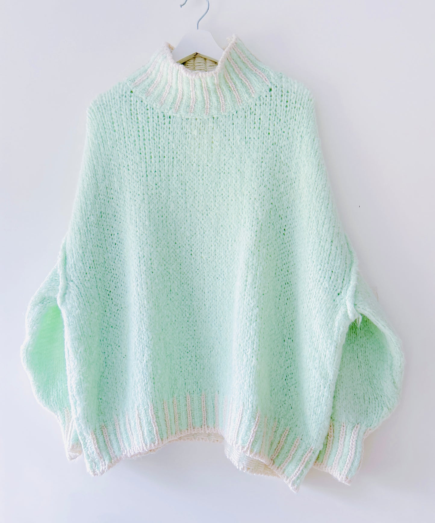 Knitted Sweater - Herringbone collar mint green