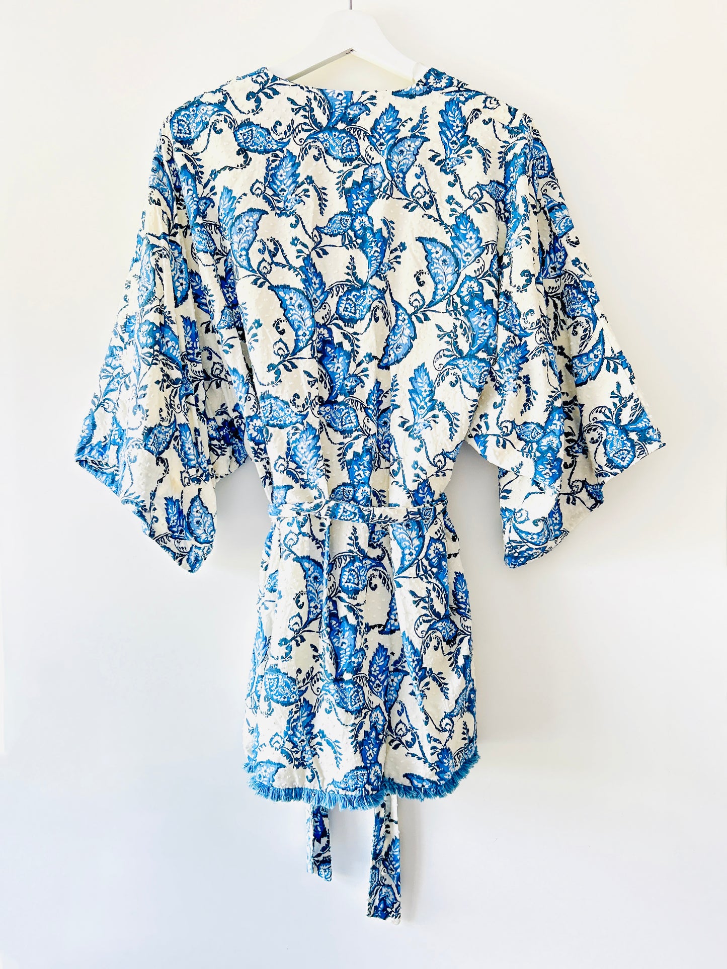 Kimono avec broderie Zara