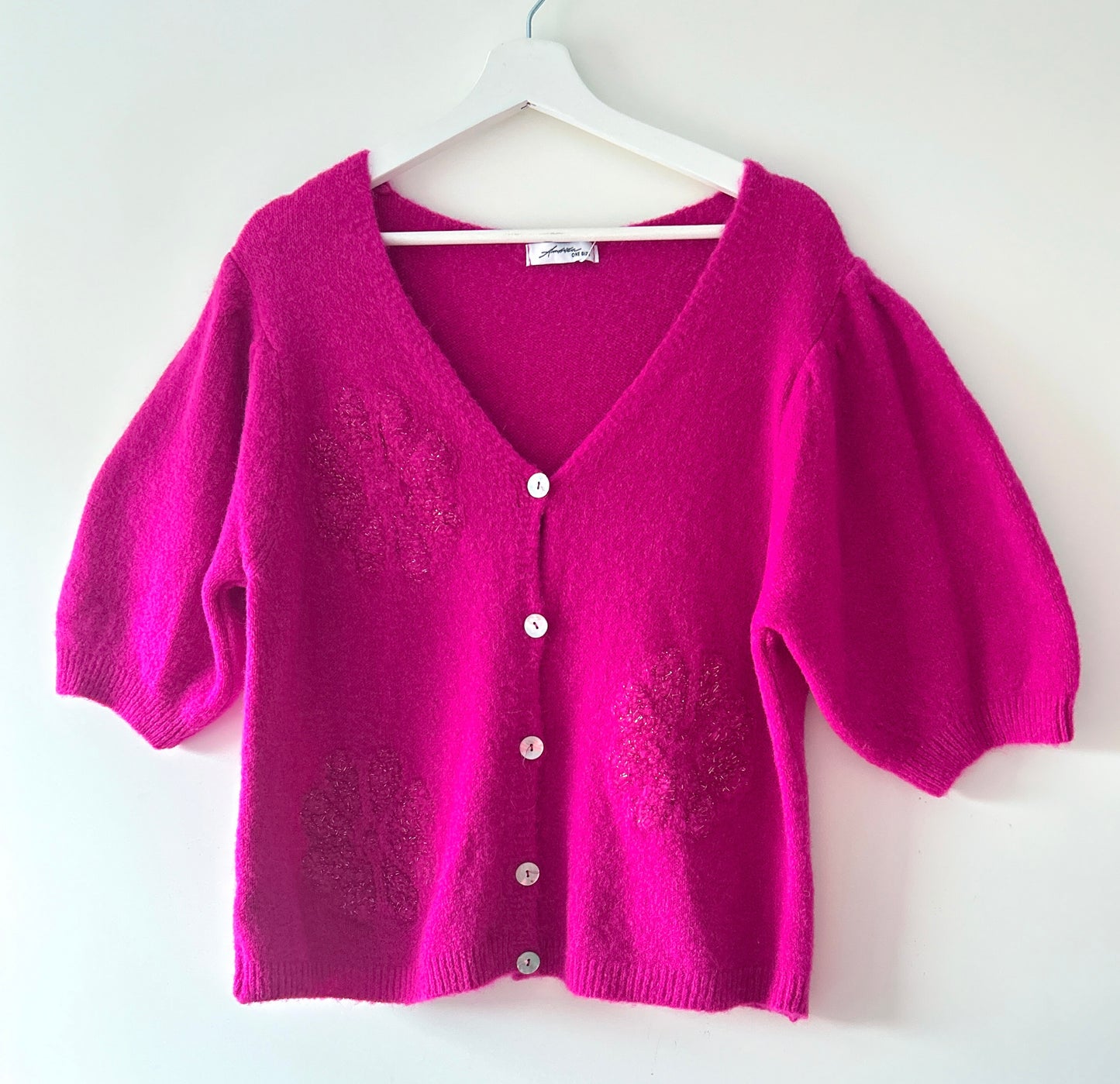 Knitted vest - Dina fuchsia/gold