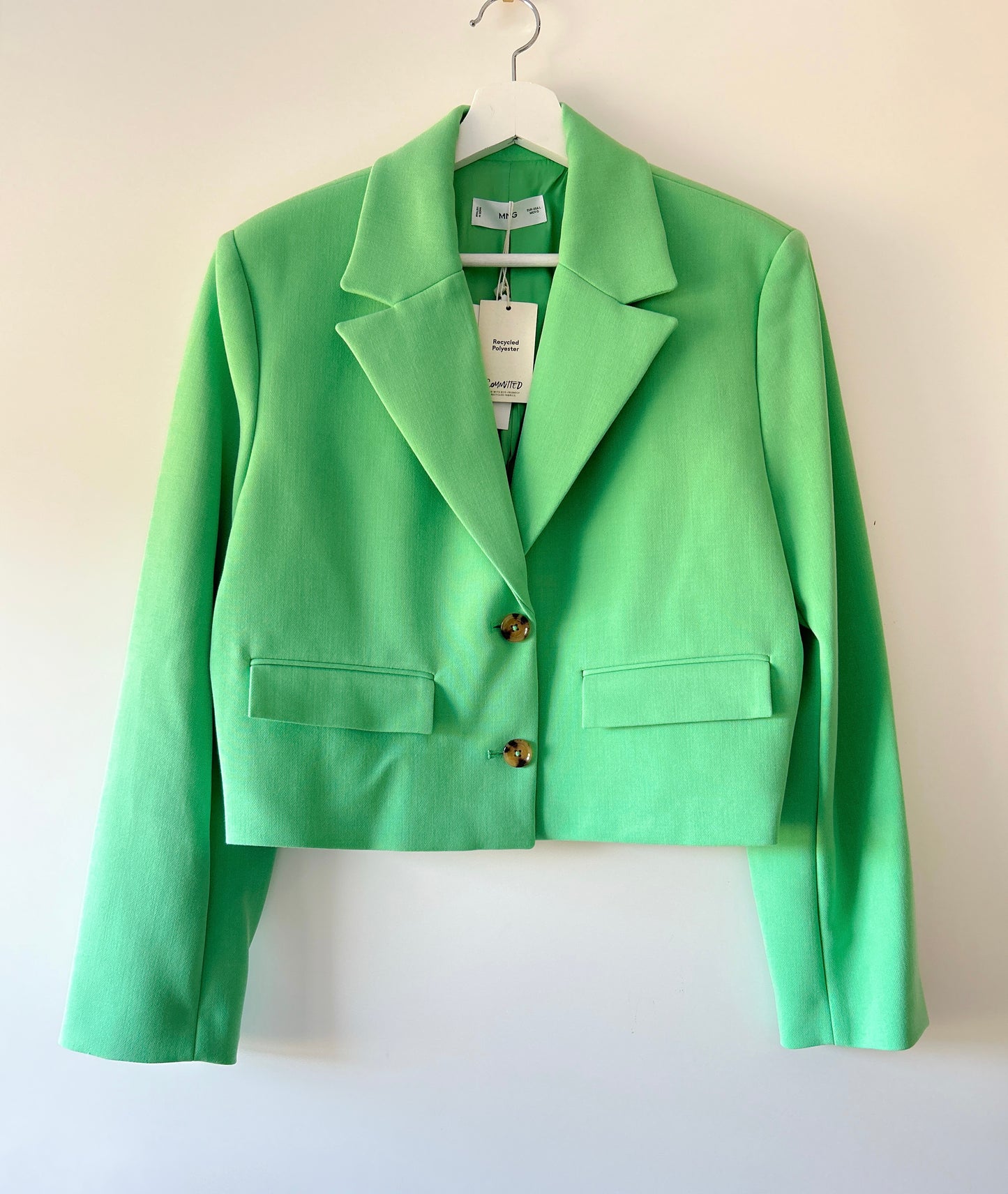Neon blazer Mango