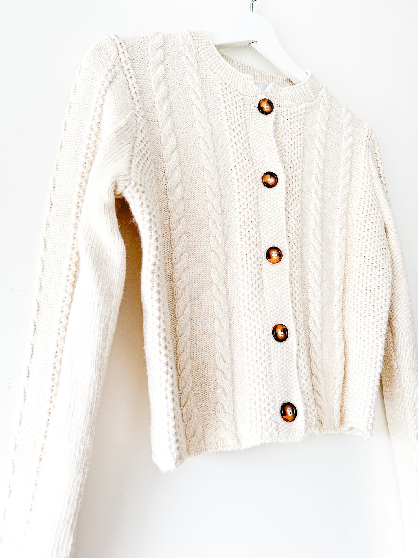 Cream knitted cable cardigan Mango