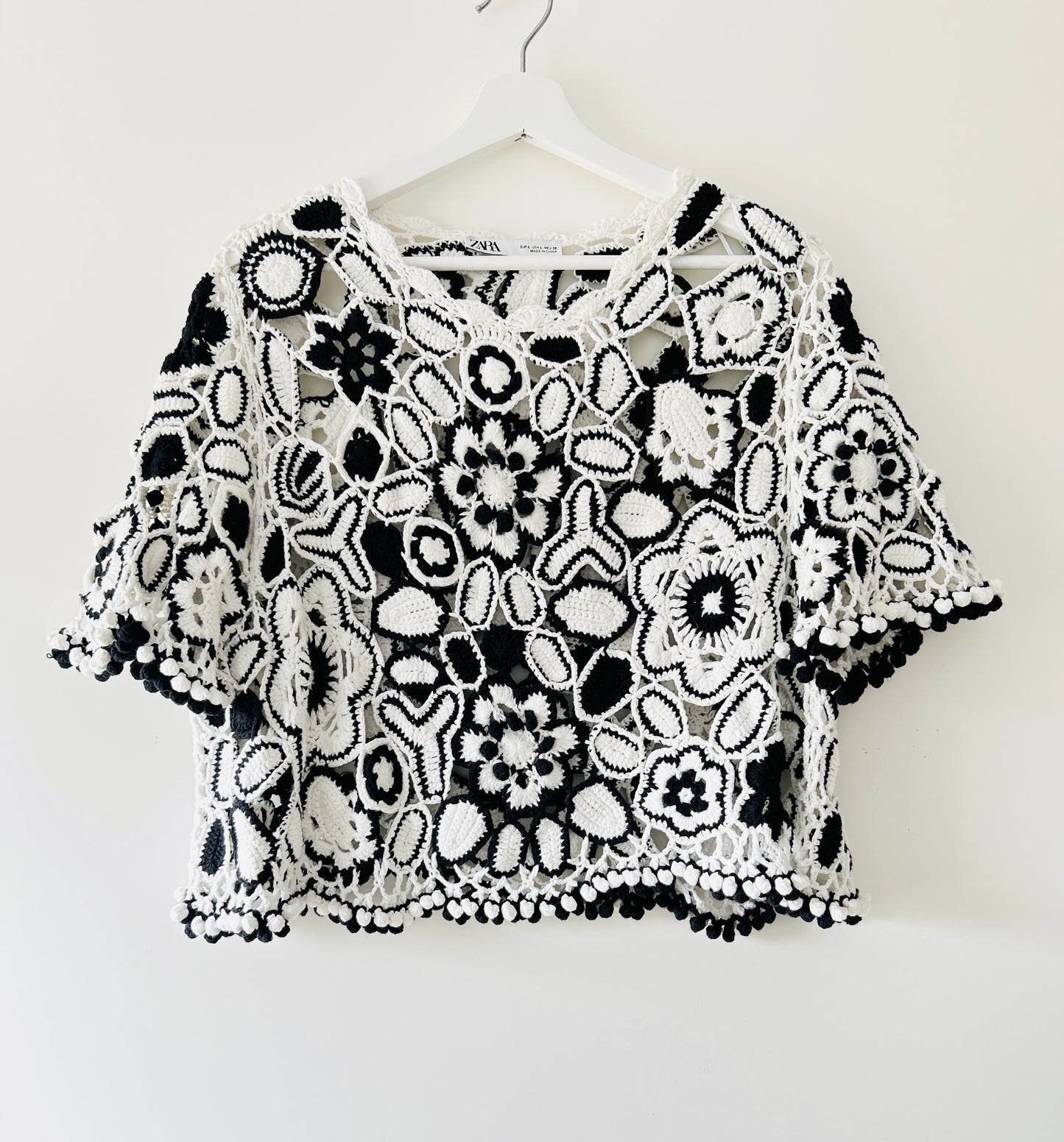 Short crochet top Zara