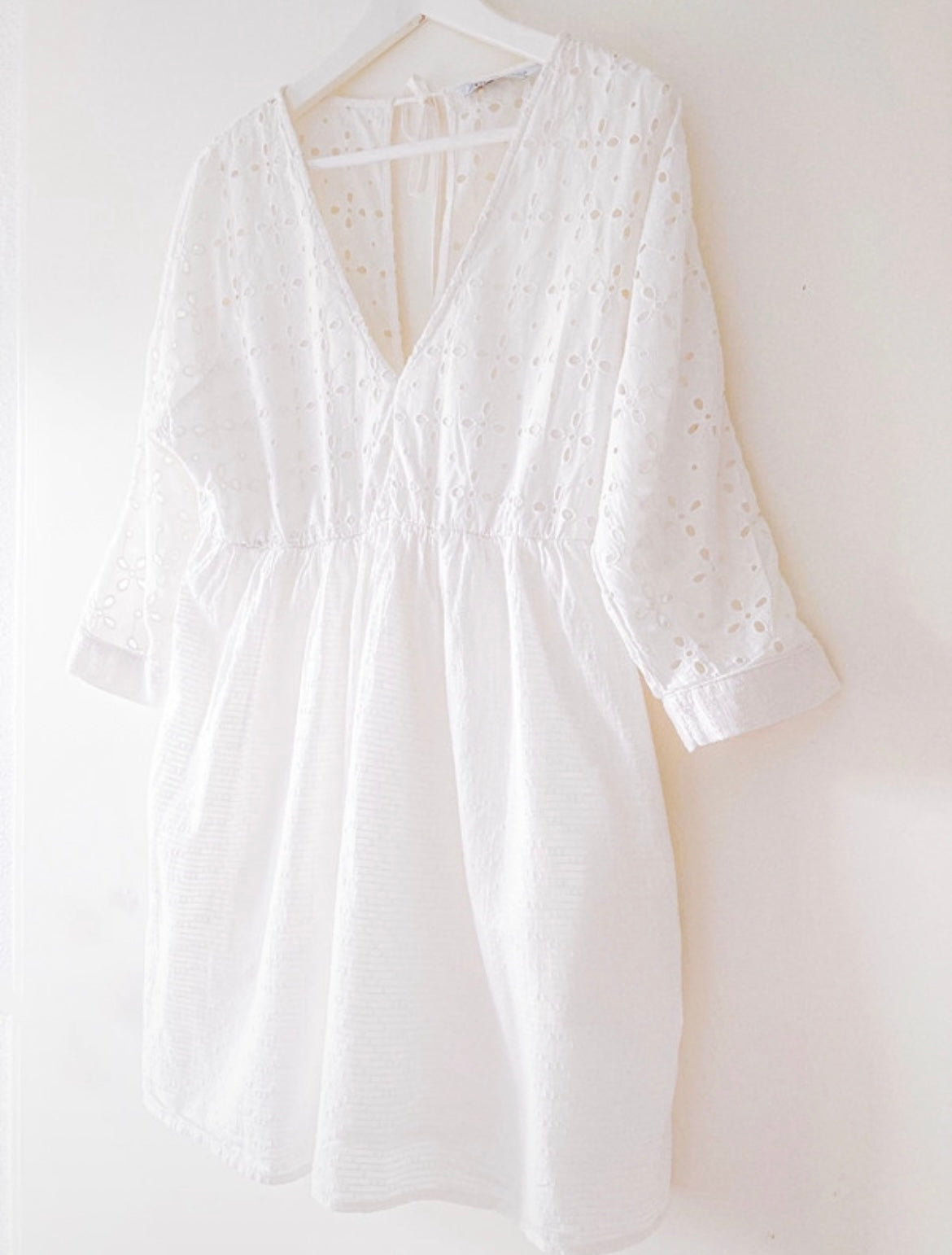 Zara White Embroidered Mini Dress
