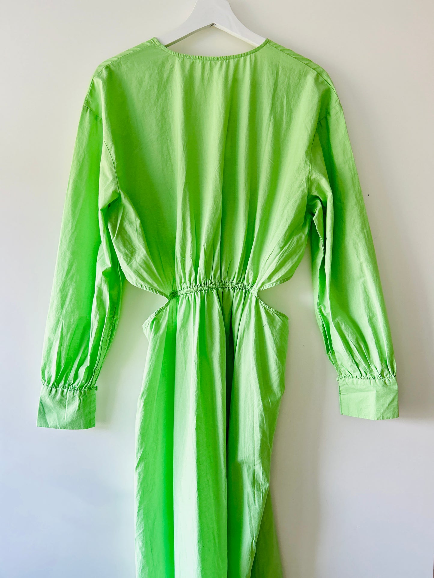 Bright green long dress Mango