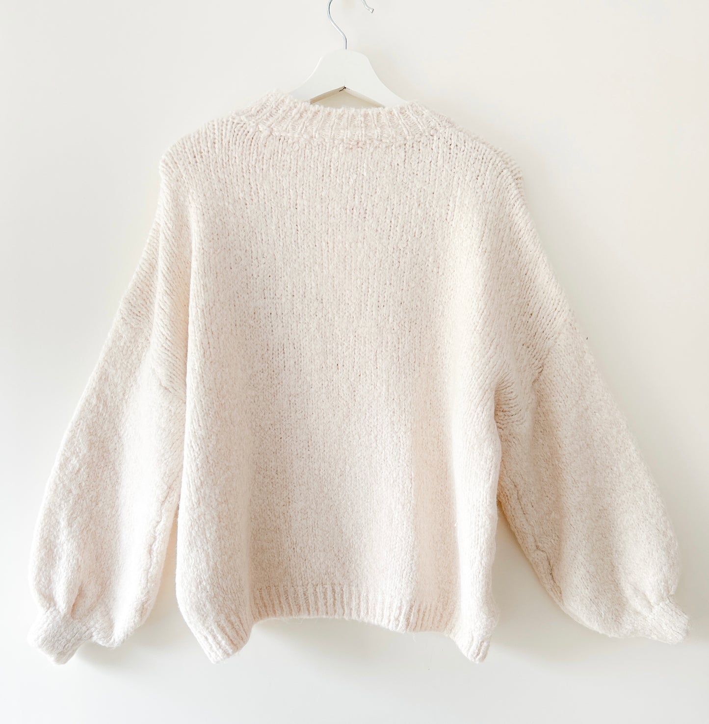 Knitted Sweater - Crab Ecru