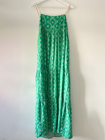 Robe longue verte avec imprimé Zara