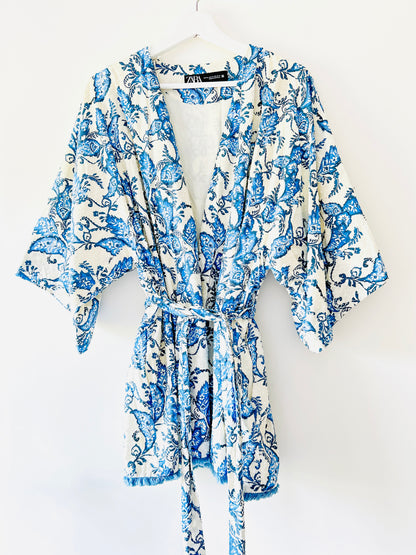 Kimono avec broderie Zara