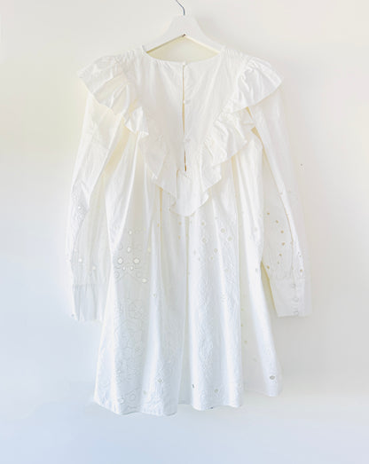 Robe blanche brodée en popeline Zara