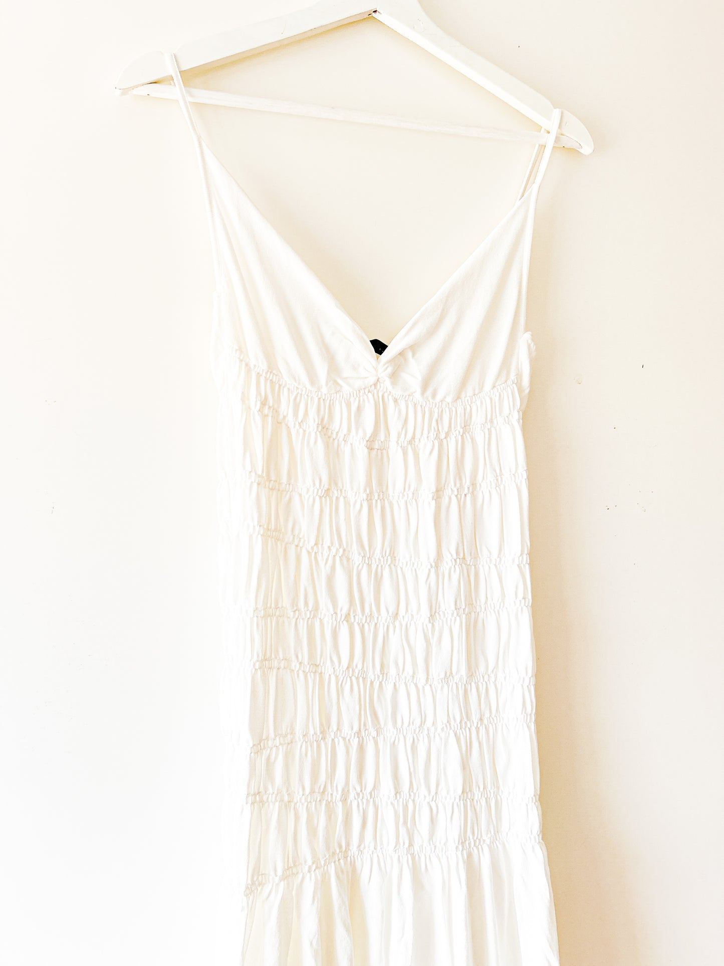 Robe longue blanche extensible à côtes Zara