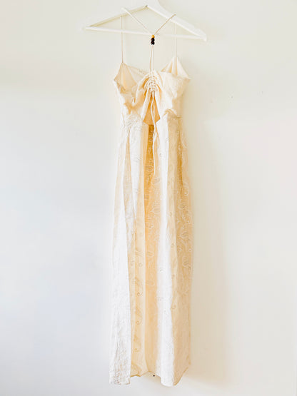 Ecru embroidered long dress Zara