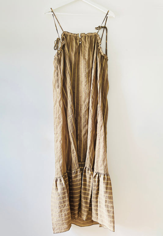 Robe longue asymétrique Zara
