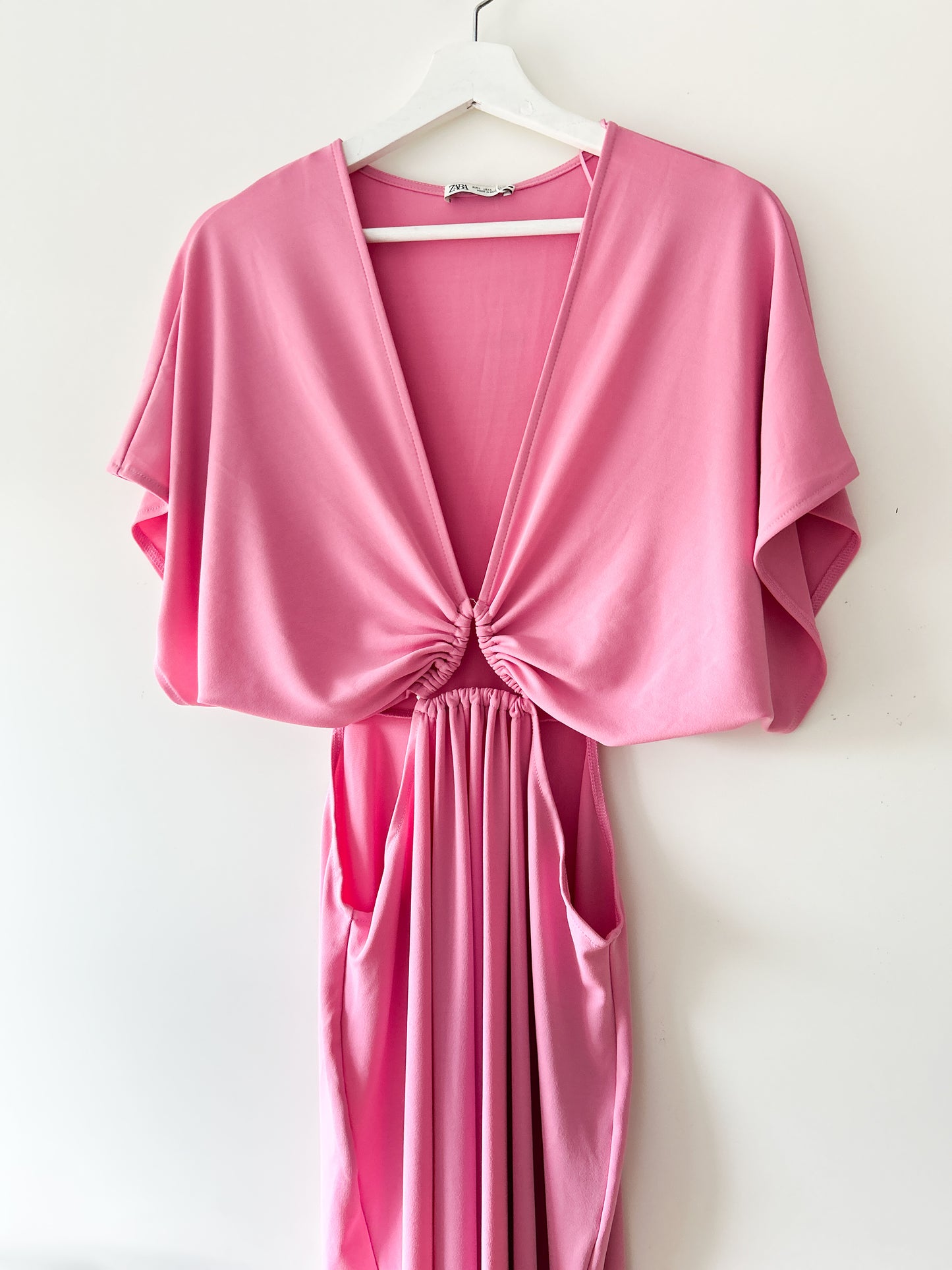 Pink long dress with open sides Zara