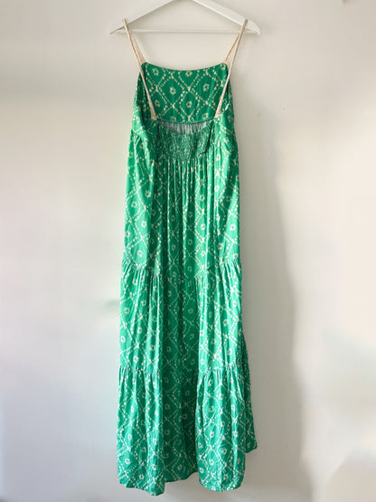 Robe longue verte avec imprimé Zara